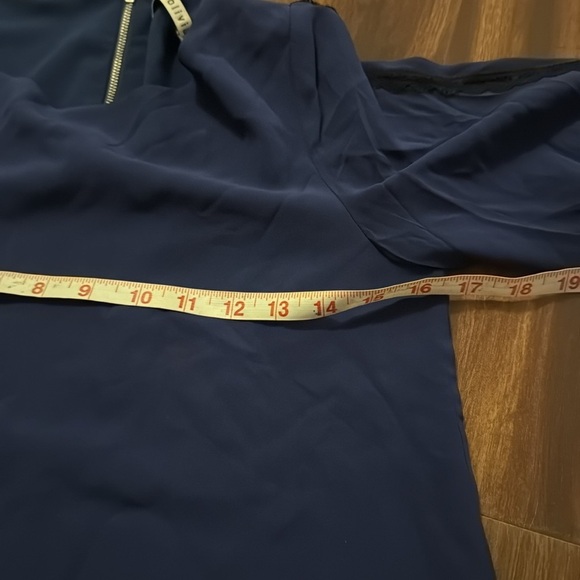 ALICE + OLIVIA Silk Blend Tunic Blouse size XS - Picture 4 of 8